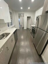 31 Temple St, Unit 2F in Boston, MA - Foto de edificio - Building Photo