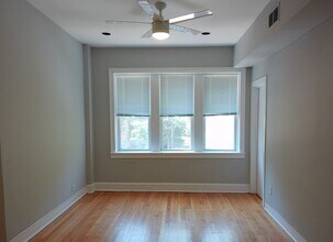 937 N Ashland Ave in Chicago, IL - Building Photo - Building Photo