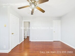 4440 Shelmire Ave in Philadelphia, PA - Foto de edificio - Building Photo