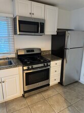 1009 Solons Aly, Unit Solons Alley Apt #2 in Sacramento, CA - Building Photo - Building Photo