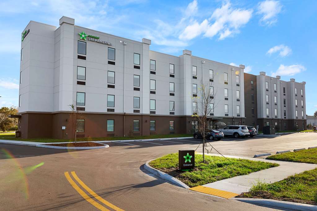 Extended Stay America in Austin, TX - Building Photo