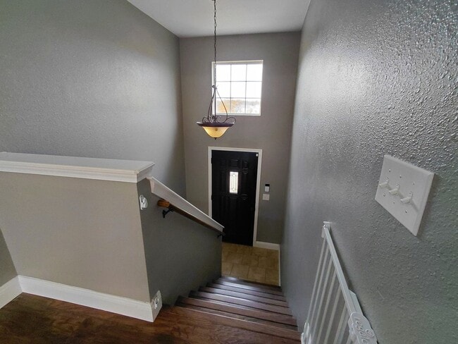 104 Iron Ct in St. Robert, MO - Building Photo - Building Photo