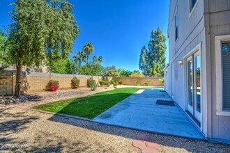 4834 E Hillery Dr in Scottsdale, AZ - Building Photo - Building Photo