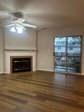 9123 N Swan Cir in St. Louis, MO - Building Photo - Building Photo