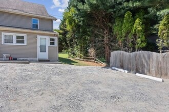 675 Main St in Sewell, NJ - Building Photo - Building Photo