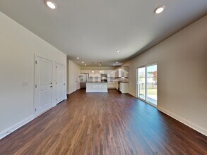 678 Carnaby Ln in Dacula, GA - Building Photo - Building Photo