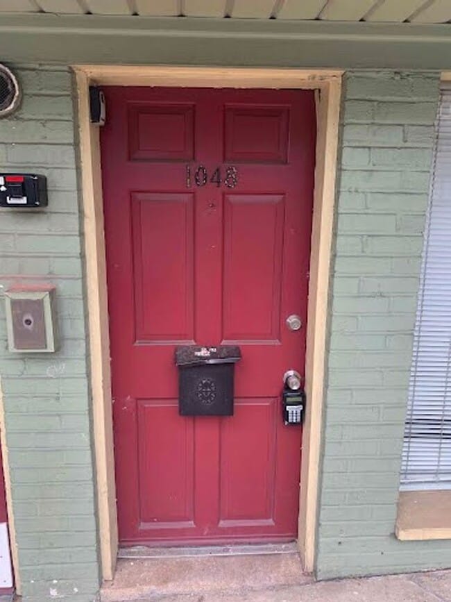 1048 Northampton St in Easton, PA - Building Photo - Building Photo