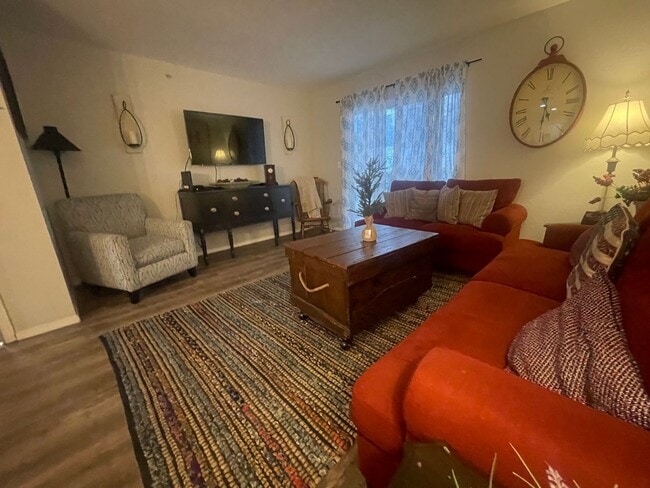 property at 2906 Vinyards Pkwy