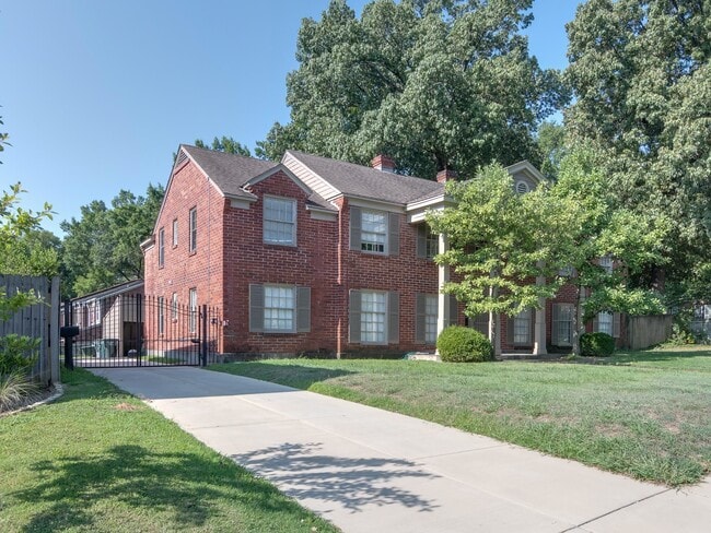 1885 Peabody Ave in Memphis, TN - Building Photo - Building Photo