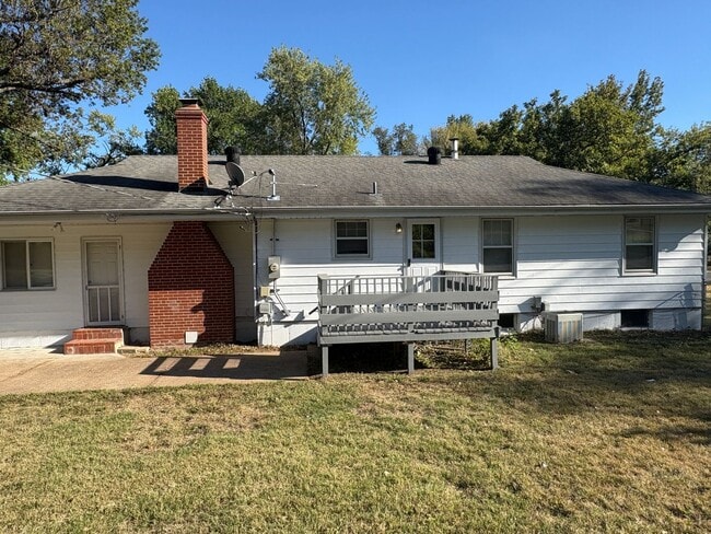 3217 Krem Ave in St. Ann, MO - Building Photo - Building Photo