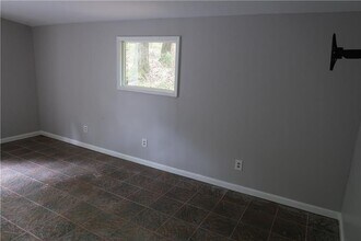 4944 Shiloh Dr in Loganville, GA - Building Photo - Building Photo