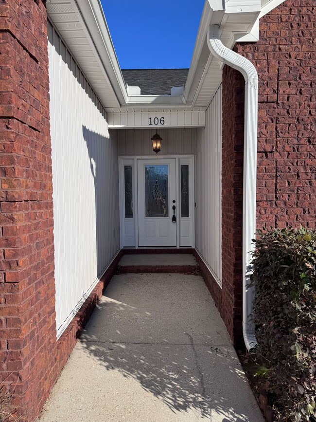 106 Belvedere Ln in Enterprise, AL - Building Photo - Building Photo