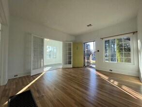312 W Lynwood St, Unit 2 in Phoenix, AZ - Building Photo - Building Photo