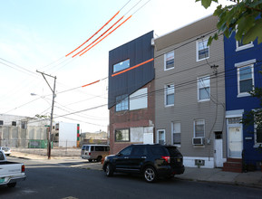 1737 N Howard St in Philadelphia, PA - Building Photo - Building Photo