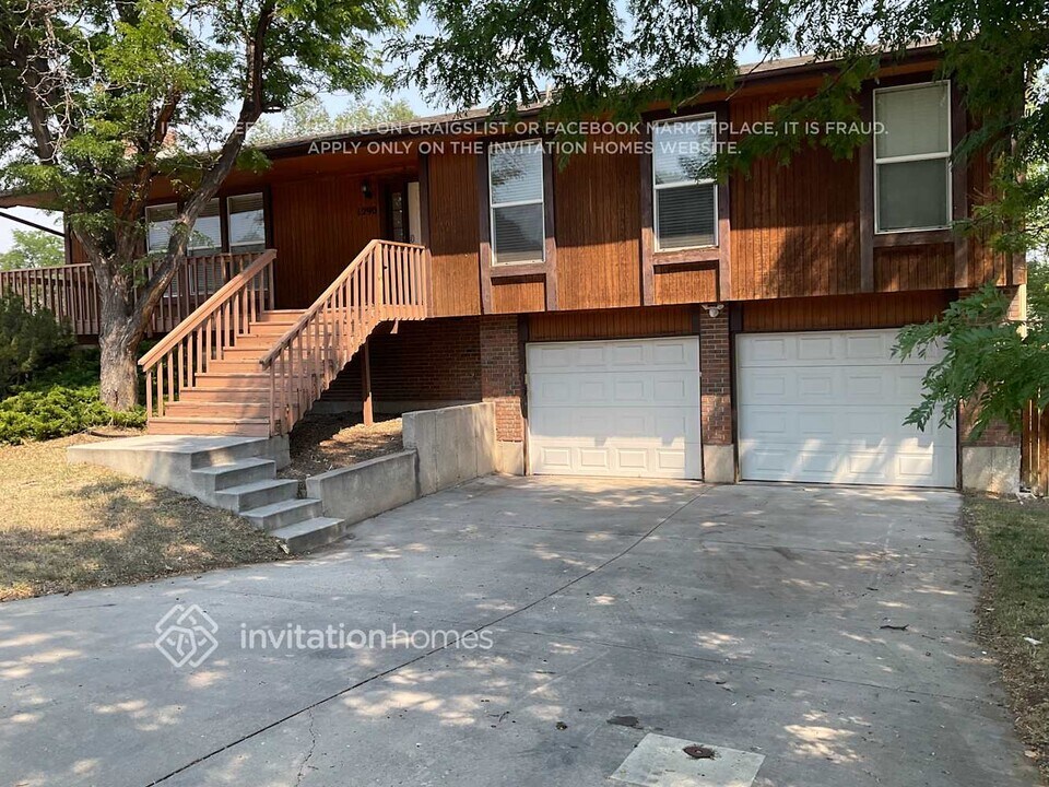1290 Hans Brinker Ln in Colorado Springs, CO - Building Photo
