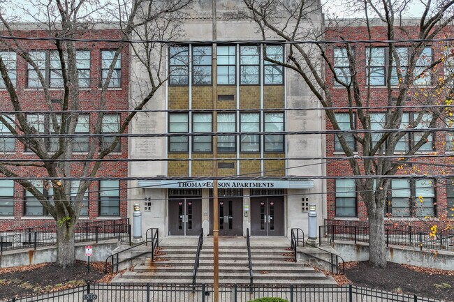 Thomas Edison Apartments in Covington, KY - Building Photo - Building Photo