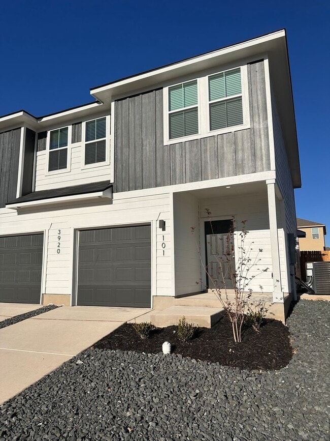 property at 3920 Abbott Pass