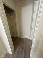 303 Logan Ave in Waterloo, IA - Building Photo - Building Photo