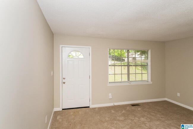 436 15th Ln NW in Center Point, AL - Building Photo - Building Photo