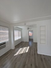 4968 Baltimore Dr in La Mesa, CA - Building Photo - Building Photo