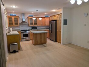 1211 Ruth Ave in Austin, TX - Building Photo - Building Photo