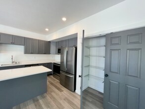 12815 N Jaydee Ln in Spokane, WA - Building Photo - Building Photo
