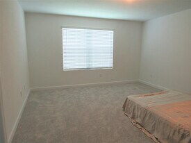 4332 Pond Lily Ln in Greenacres, FL - Building Photo