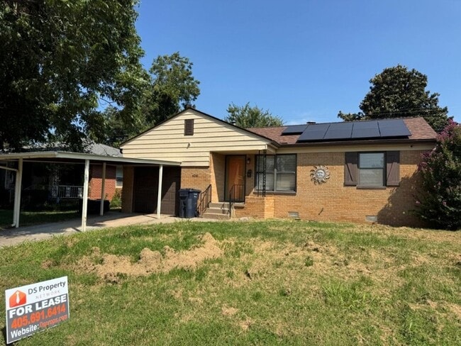 4241 NW 18th St
