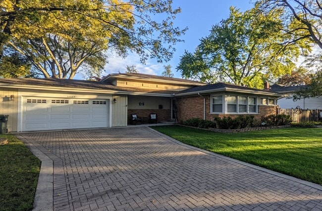 2450 Maple Ave