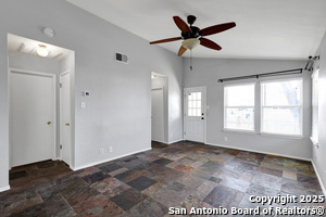 9406 Swans Crossing in San Antonio, TX - Building Photo - Building Photo