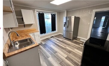 110 N Grant Ave in Indianapolis, IN - Building Photo - Building Photo