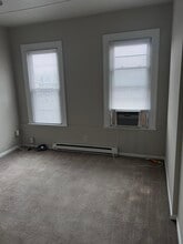 74 E Engler St in Columbus, OH - Building Photo - Building Photo