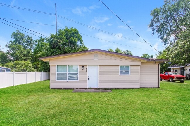 property at 4833 W Morris St