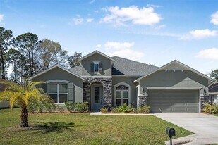 5 Wayside Pl in Palm Coast, FL - Building Photo