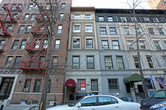 Upper West Townhouse 9 Apartments in New York, NY - Foto de edificio - Building Photo