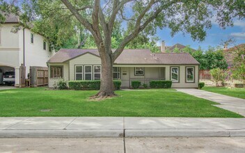 5519 Huisache St in Houston, TX - Building Photo - Building Photo