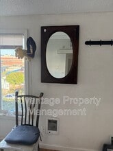 146 SW Cottage St in Newport, OR - Building Photo - Building Photo