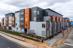 Five85West in Perth Amboy, NJ - Building Photo