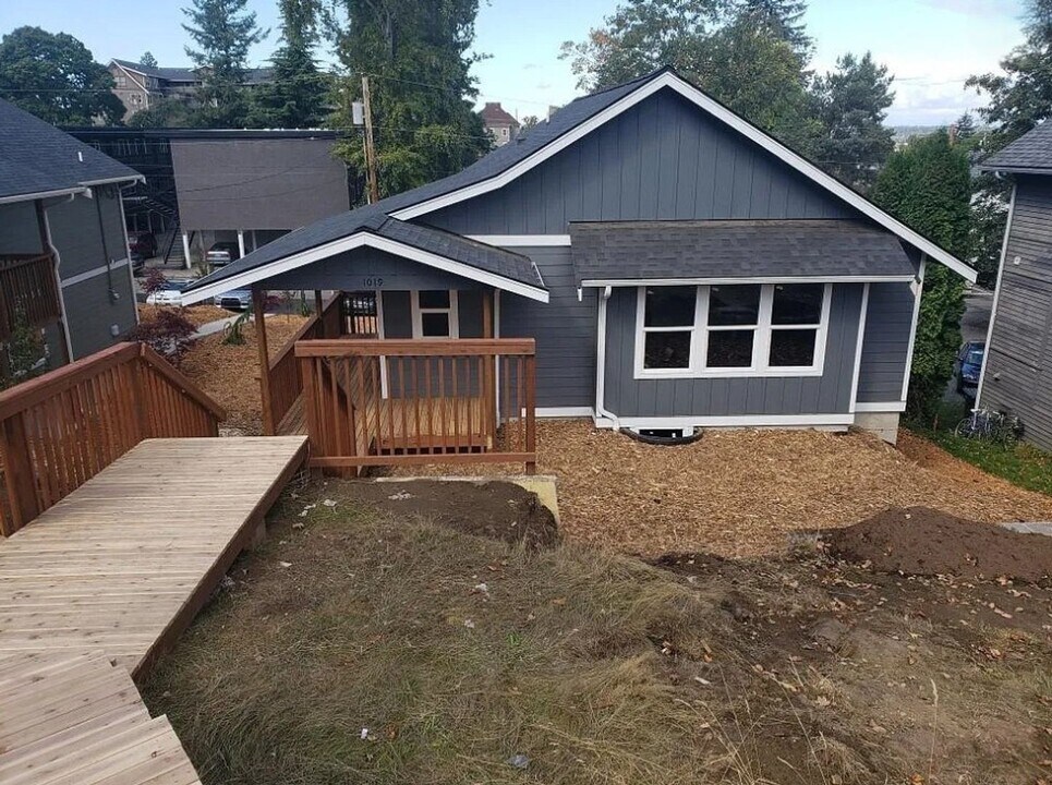 1017 Jersey St in Bellingham, WA - Building Photo