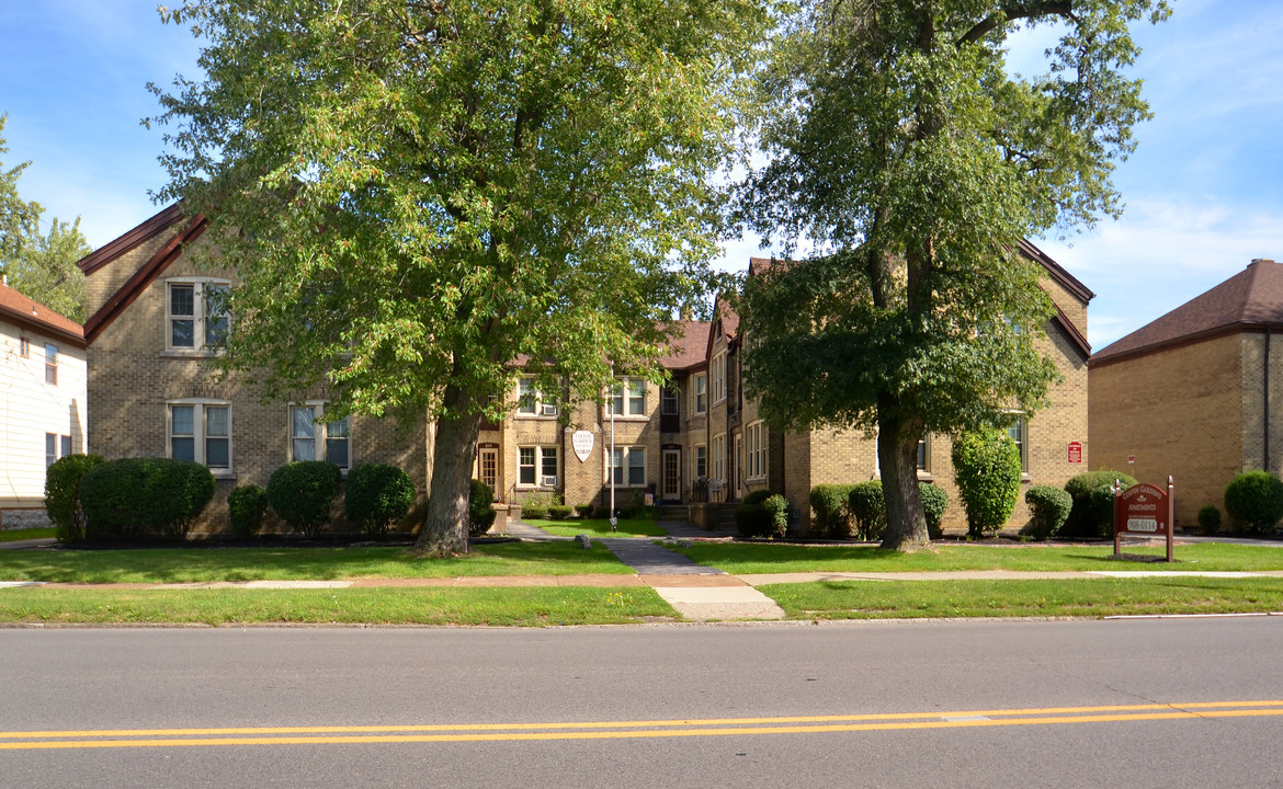 Colvin View Apartments in Buffalo, NY - Building Photo