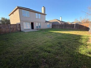208 Tripp Trail in Denton, TX - Building Photo - Building Photo