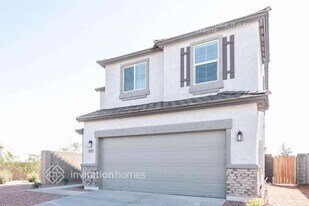 1323 E Palomino Way in Queen Creek, AZ - Building Photo