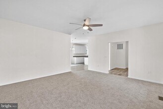 100 Holiday Ct in Bentonville, VA - Building Photo - Building Photo