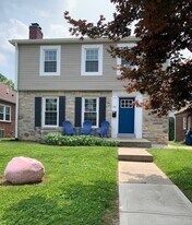 641 W 44th St in Indianapolis, IN - Building Photo