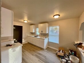 504 N 8th St in Richmond, TX - Foto de edificio - Building Photo