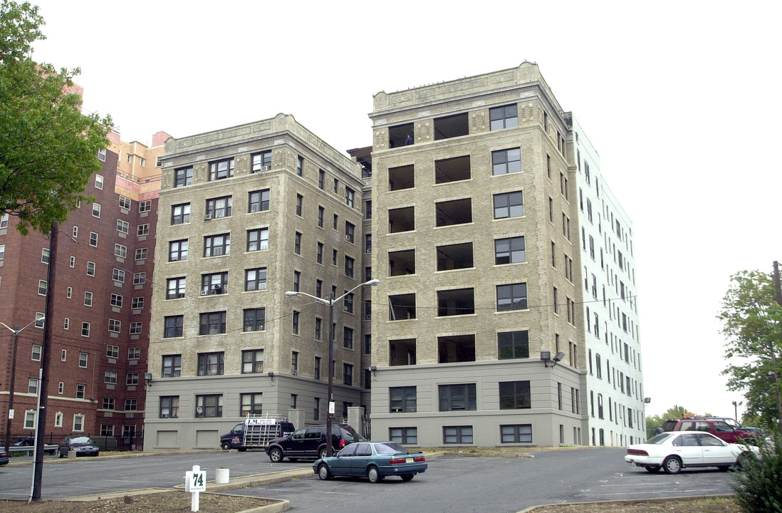 Seventy Four South Munn Avenue in East Orange, NJ - Building Photo