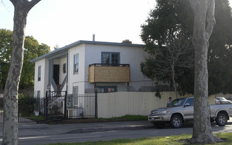 2429 & 2433 San Pablo Avenue Apartments