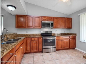 744 Aquatic Dr in Atlantic Beach, FL - Building Photo - Building Photo