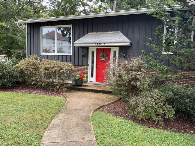 12317 Firth of Tae Dr in Fort Washington, MD - Building Photo - Building Photo