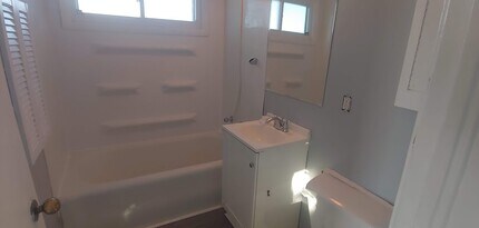 4738 N 20th St in Milwaukee, WI - Building Photo - Building Photo